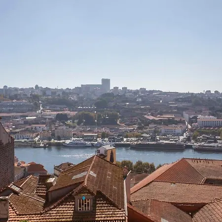 Liiiving In - Ribeira Vintage View *