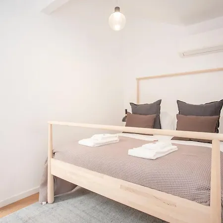 Apartment Liiiving In - Ribeira Vintage View Porto