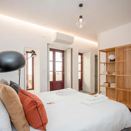 Apartamento Liiiving In - Ribeira Vintage View Porto