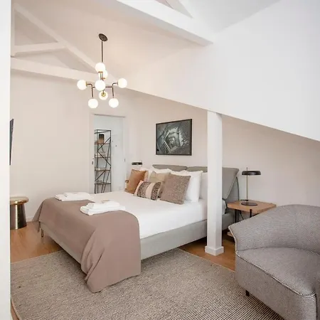Liiiving In - Ribeira Vintage View Apartamento *