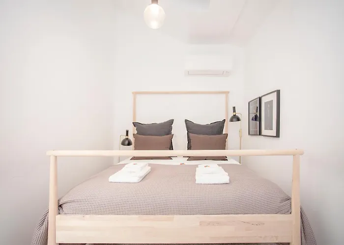 Liiiving In - Ribeira Vintage View