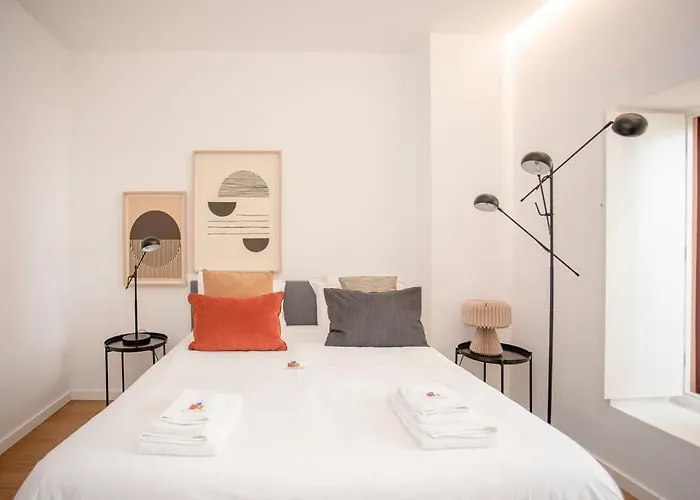 Liiiving In - Ribeira Vintage View 아파트 포르투