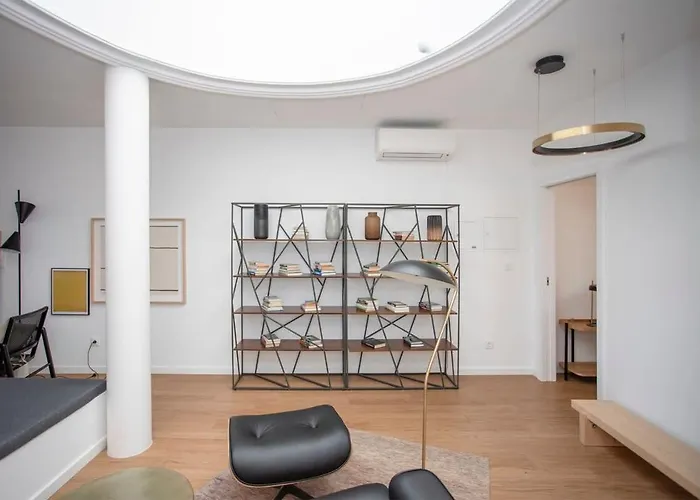 Liiiving In - Ribeira Vintage View 포르투