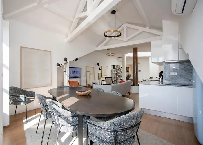 Liiiving In - Ribeira Vintage View 아파트 포르투