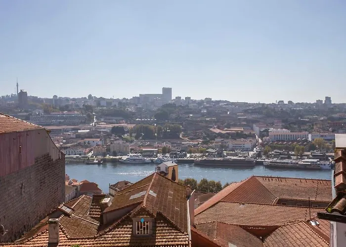 Liiiving In - Ribeira Vintage View