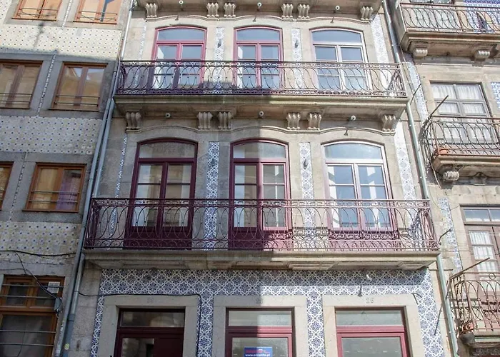 Liiiving In - Ribeira Vintage View *