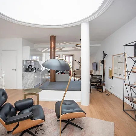 Liiiving In - Ribeira Vintage View 포르투