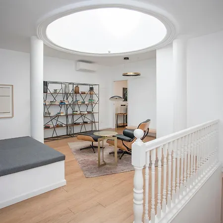 Liiiving In - Ribeira Vintage View 아파트 포르투