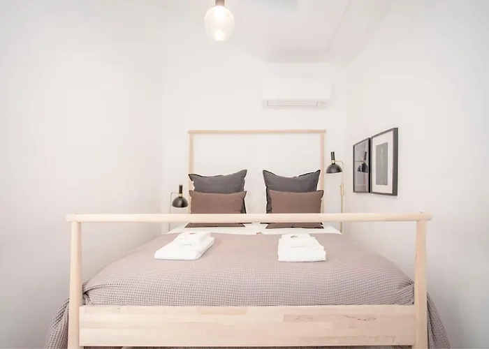 Liiiving In - Ribeira Vintage View