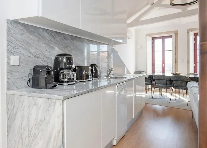 Liiiving In - Ribeira Vintage View Apartamento *